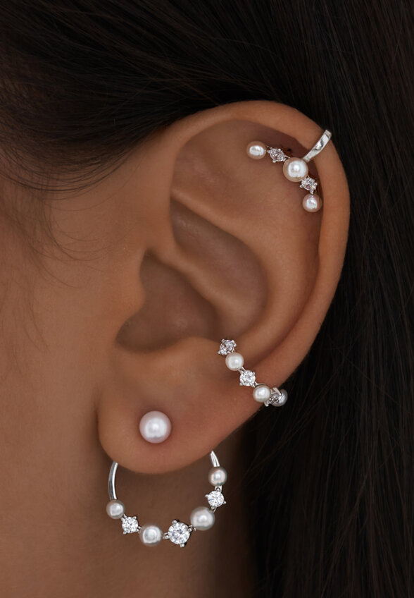 Серебряный кафф с натуральным жемчугом MIE