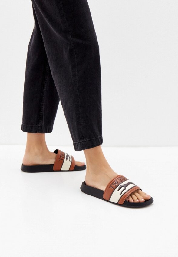 Сланцы Trussardi