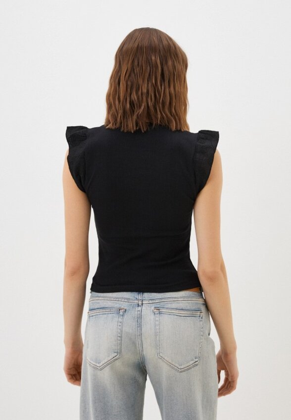 Футболка Colin's