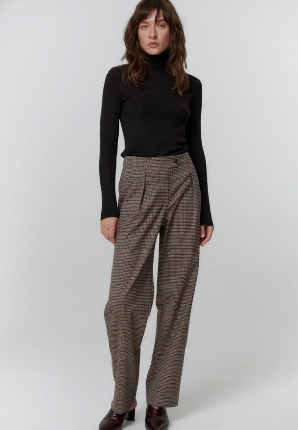 Водолазка Daisyknit