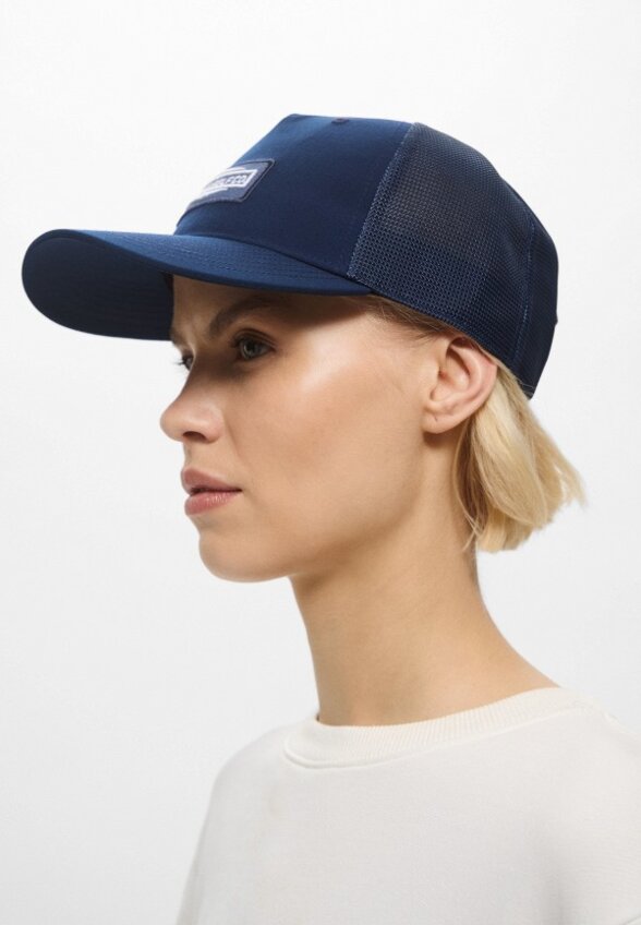 Бейсболка adidas