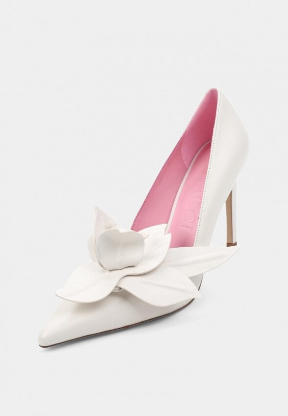 Туфли и броши 2 шт. Vitacci