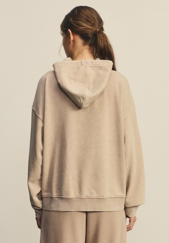 Толстовка Zarina