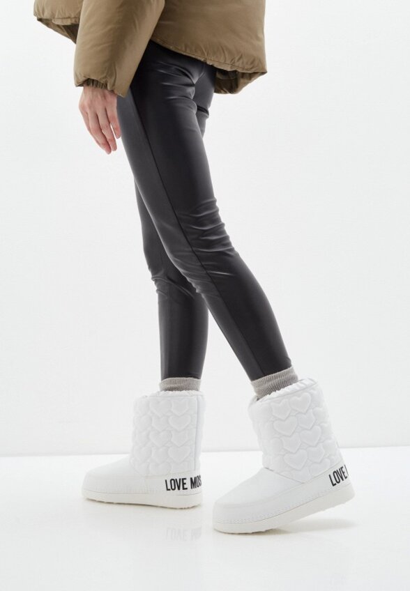 Луноходы Love Moschino