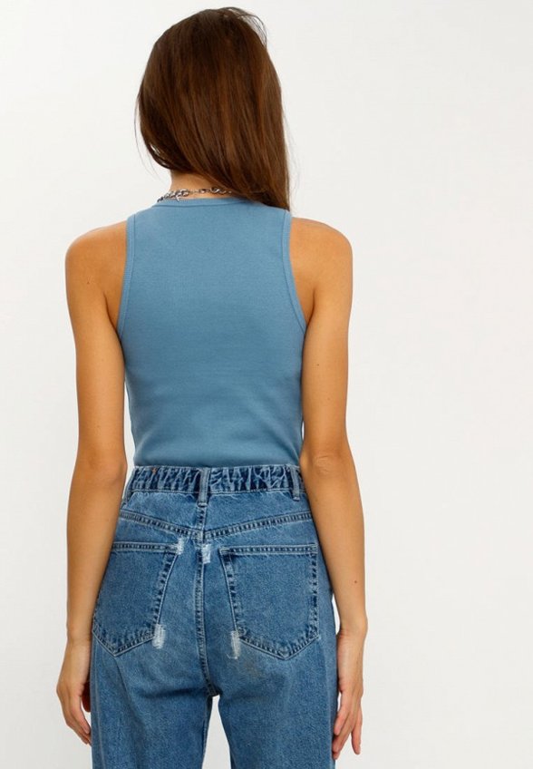 Майка Апрель