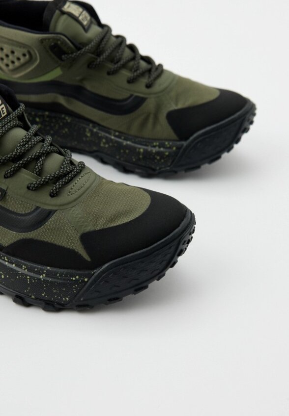 Кроссовки Vans