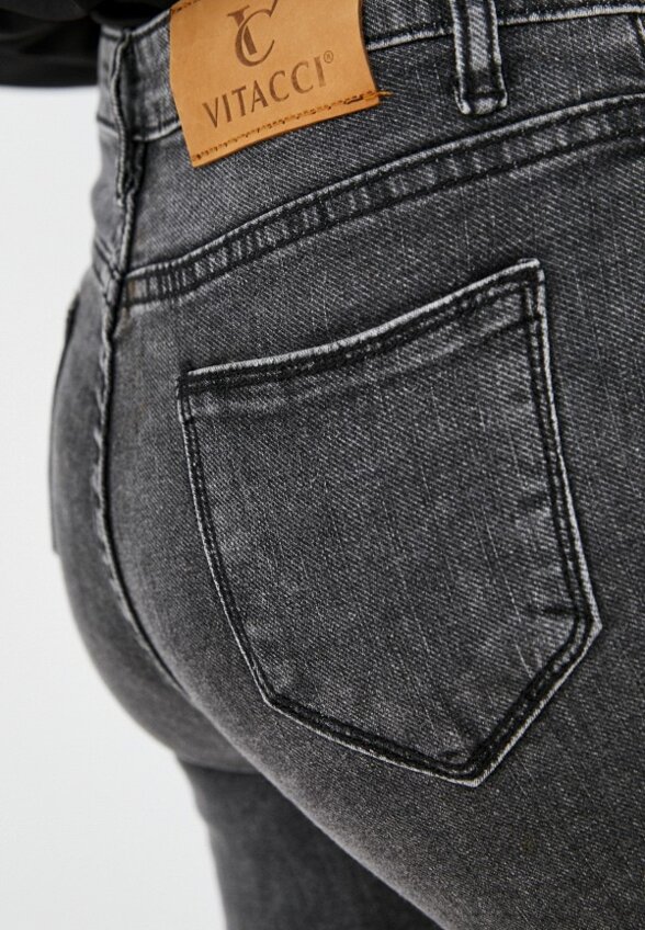 Джинсы Vitacci