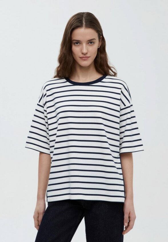 Футболка Finn Flare