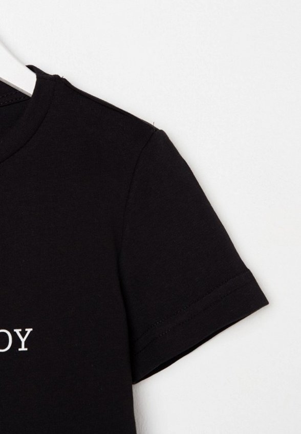 Футболка Kaftan