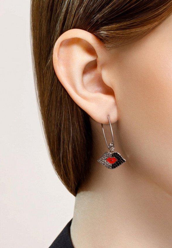 Серьга Sokolov