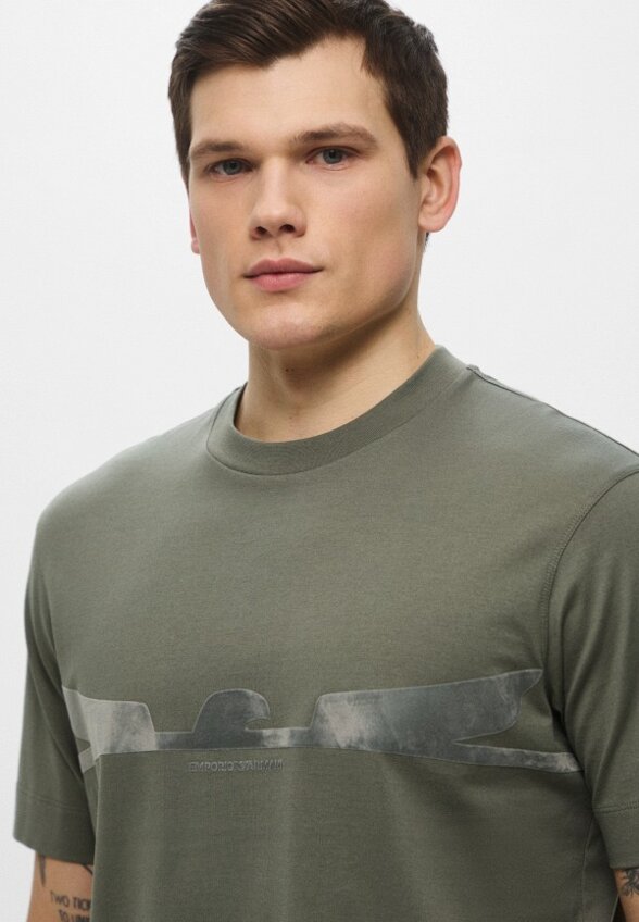 Футболка Emporio Armani