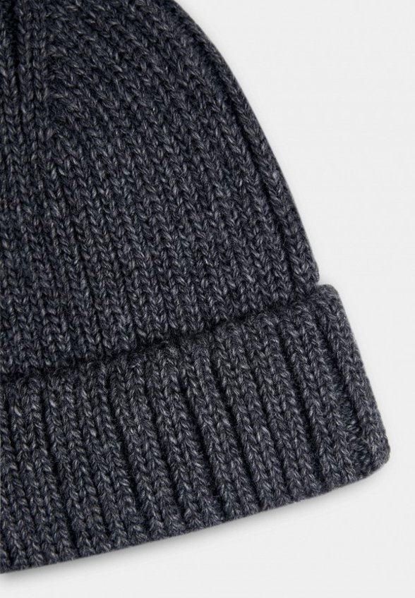 Шапка Finn Flare