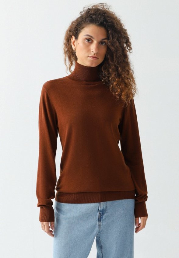 Водолазка Lilly Bennet