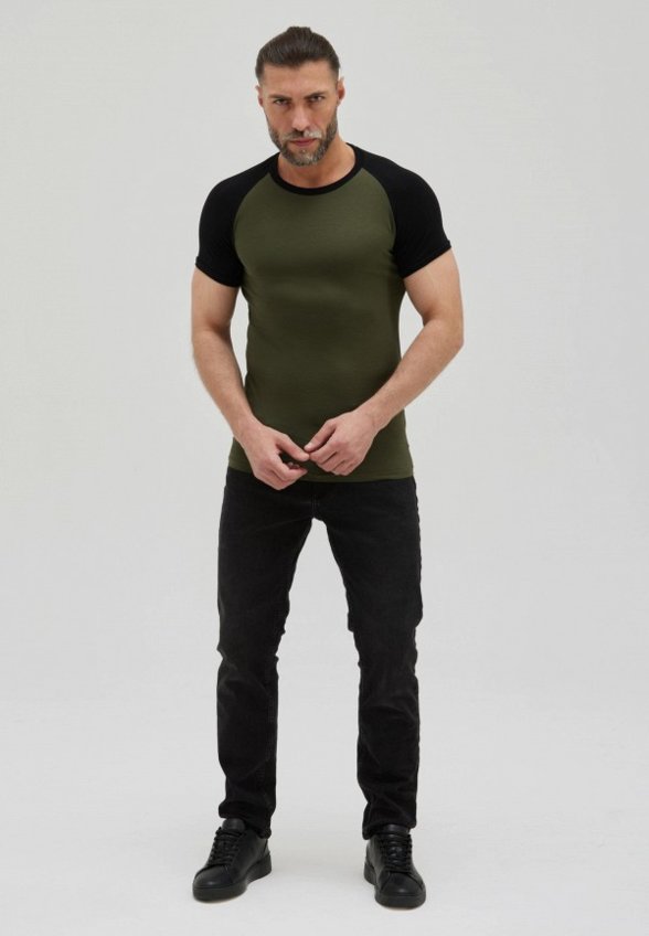 Футболка Envylab