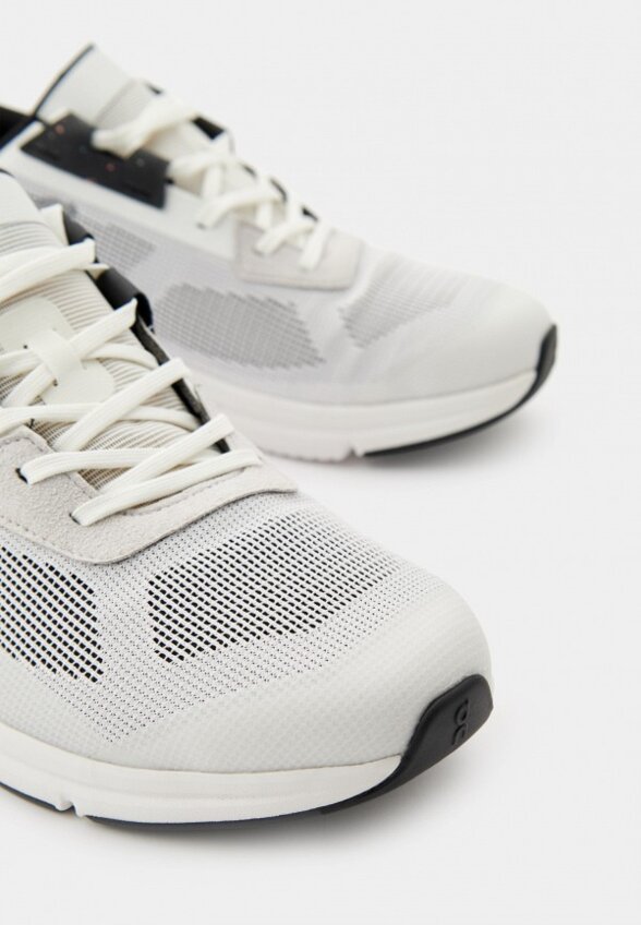 Кроссовки On