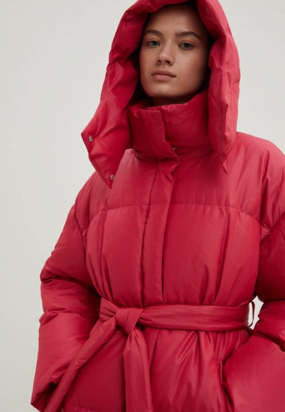 Пуховик Finn Flare