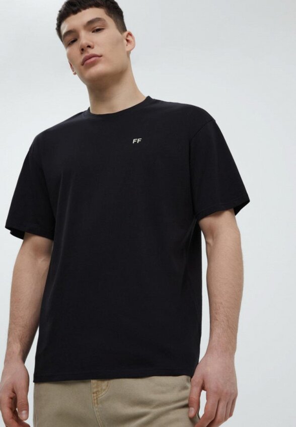 Футболка Finn Flare