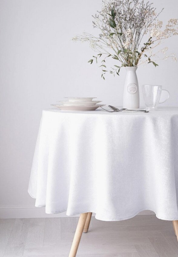 Скатерть DeNastia