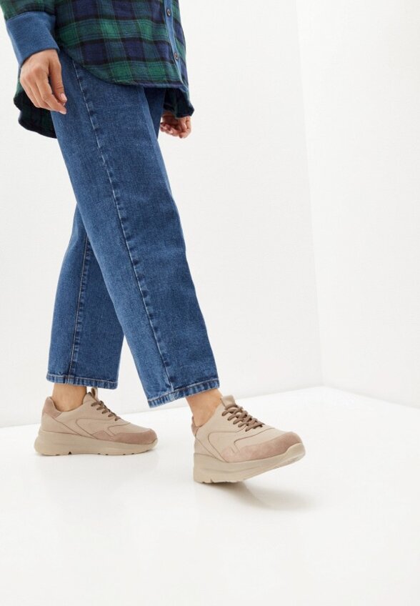 Кроссовки Escan