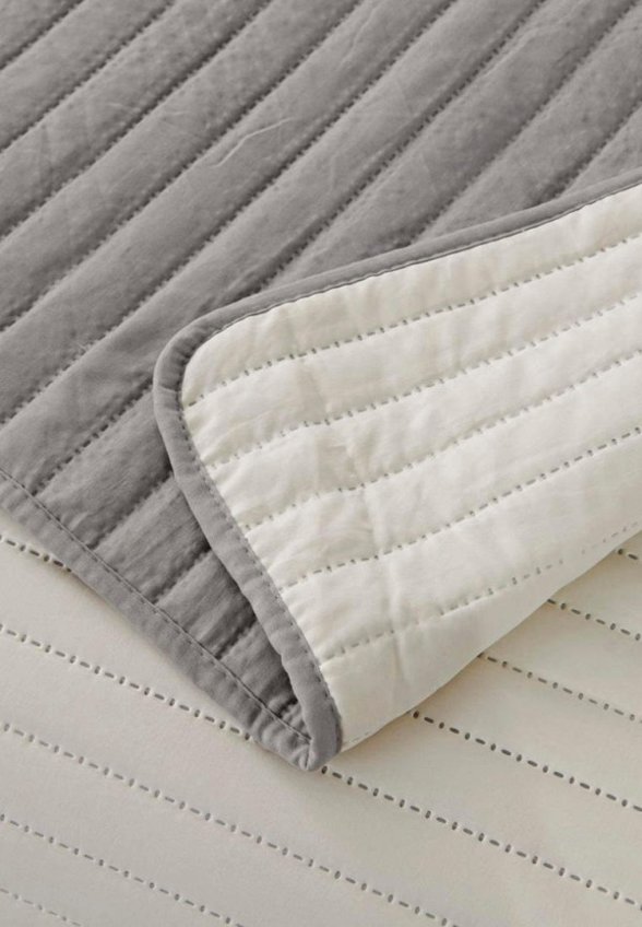 Комплект с покрывалом Sofi De Marko