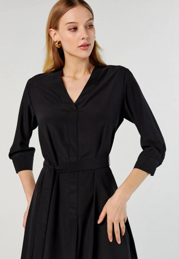 Платье Lezzarine