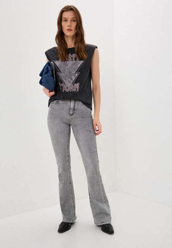 Джинсы Mossmore