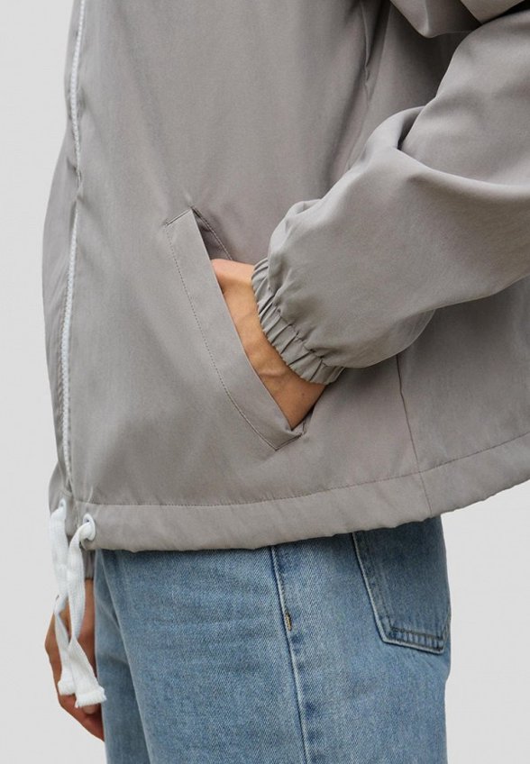 Ветровка Baon