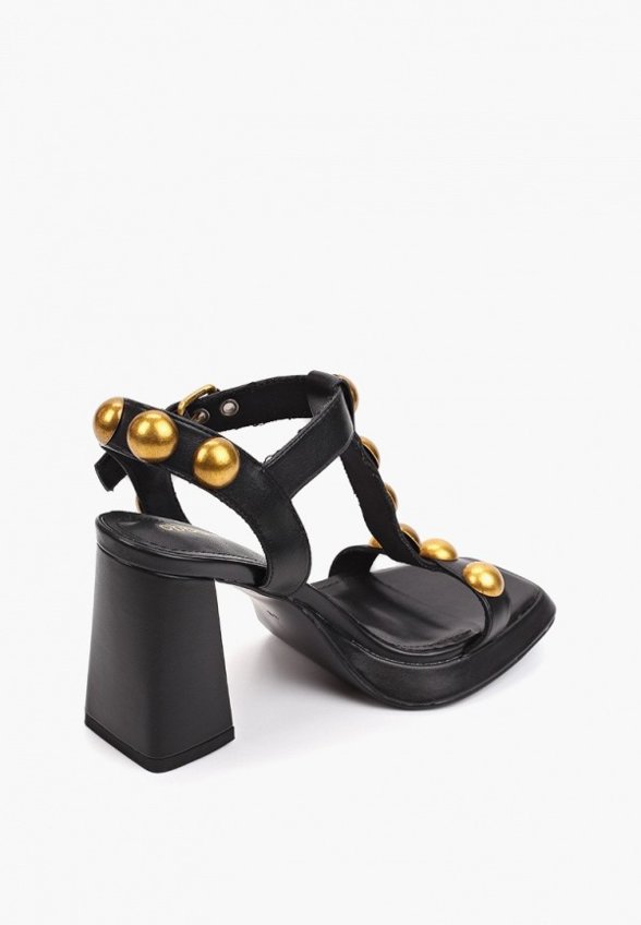 Босоножки Obba