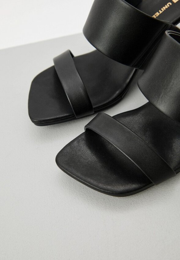 Сабо United Nude