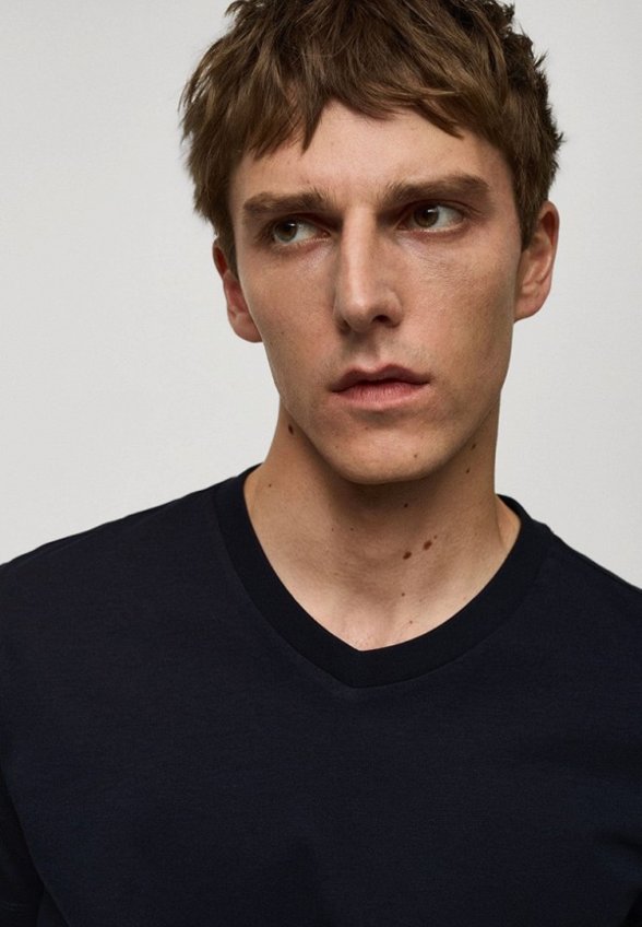 Футболка Mango Man