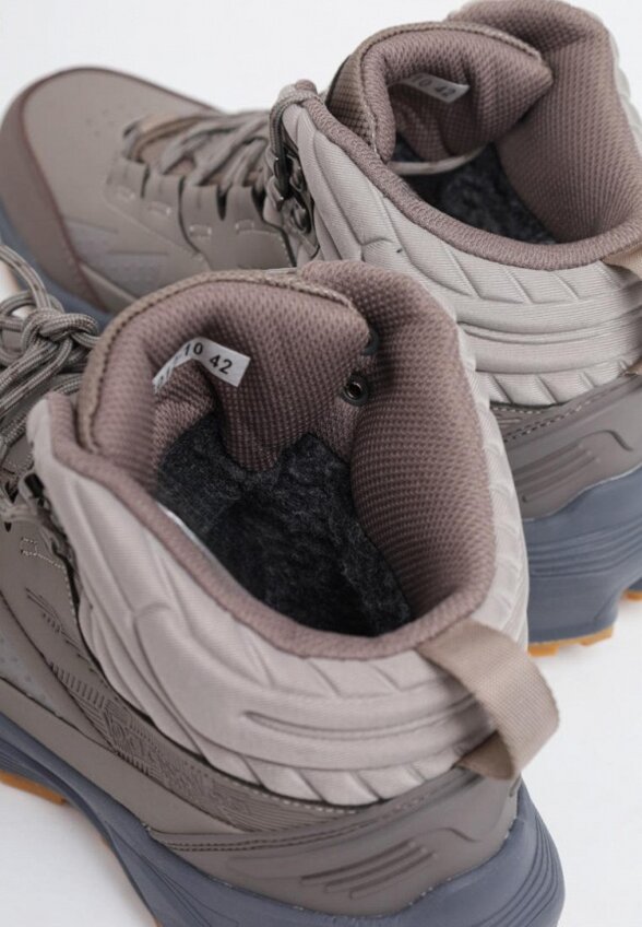 Кроссовки Baasploa