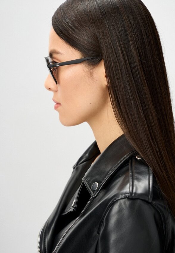 Очки солнцезащитные Calvin Klein Jeans