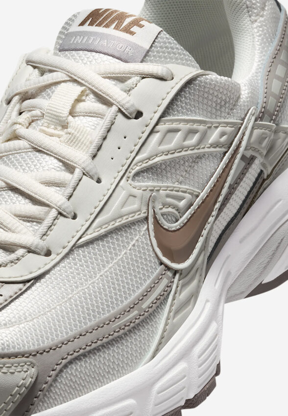 Кроссовки женские Nike Initiator, Серый