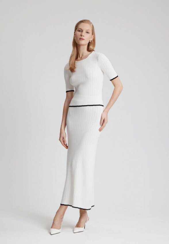 Джемпер To Be Blossom