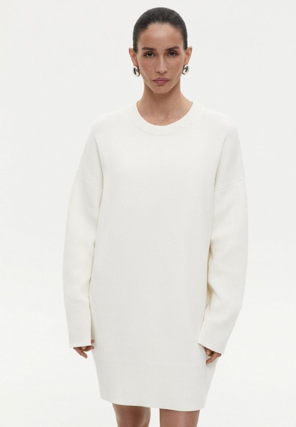 Платье Charmstore