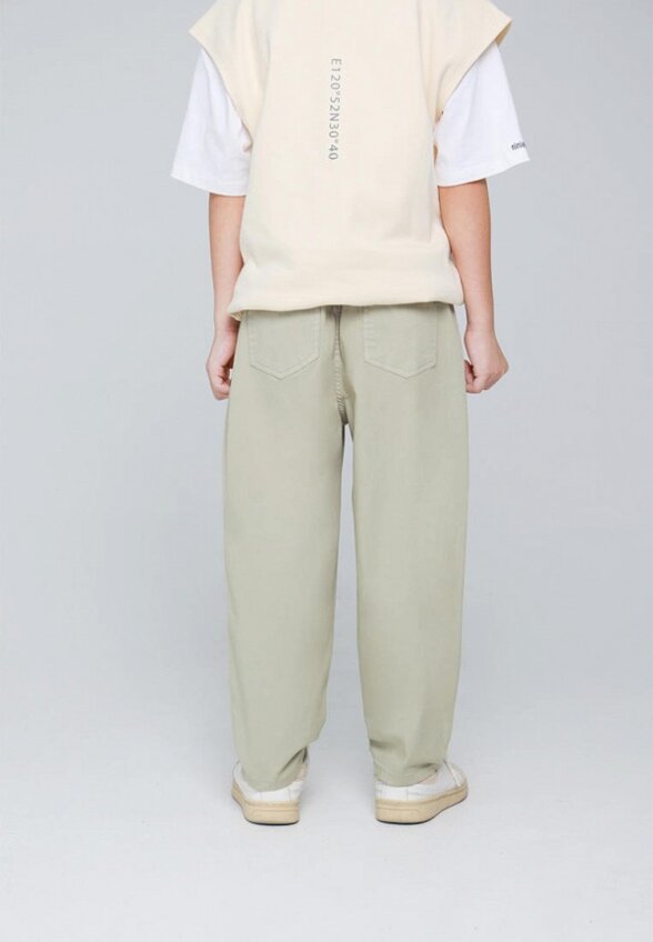 Джинсы Nininono