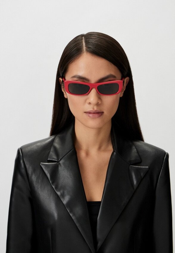 Очки солнцезащитные Jacquemus