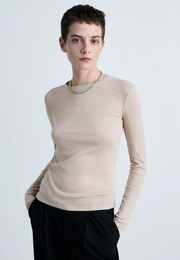 Лонгслив Mango