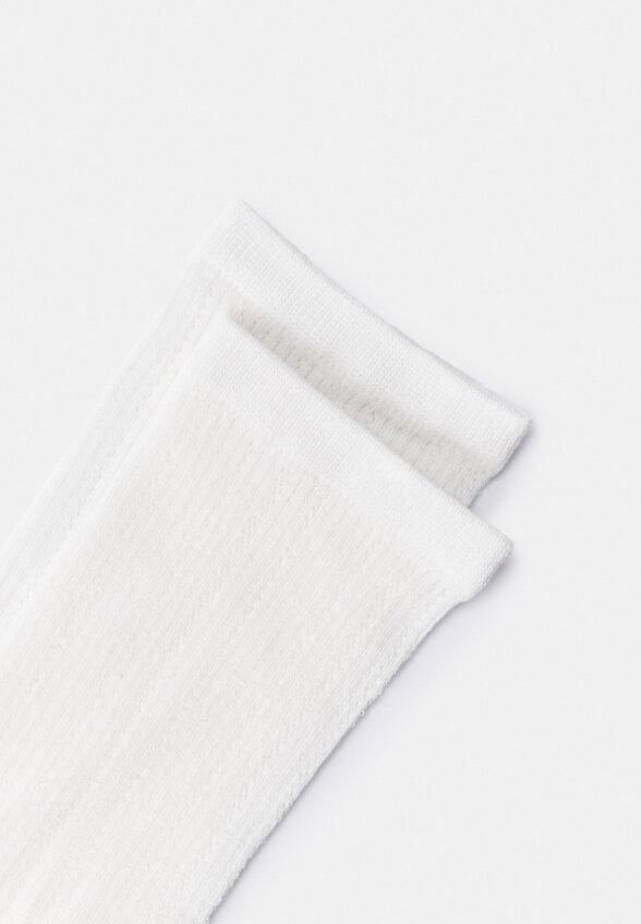 Носки ажурные средней высоты