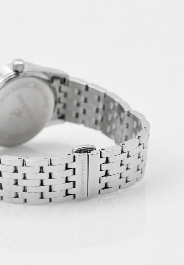 Часы George Kini