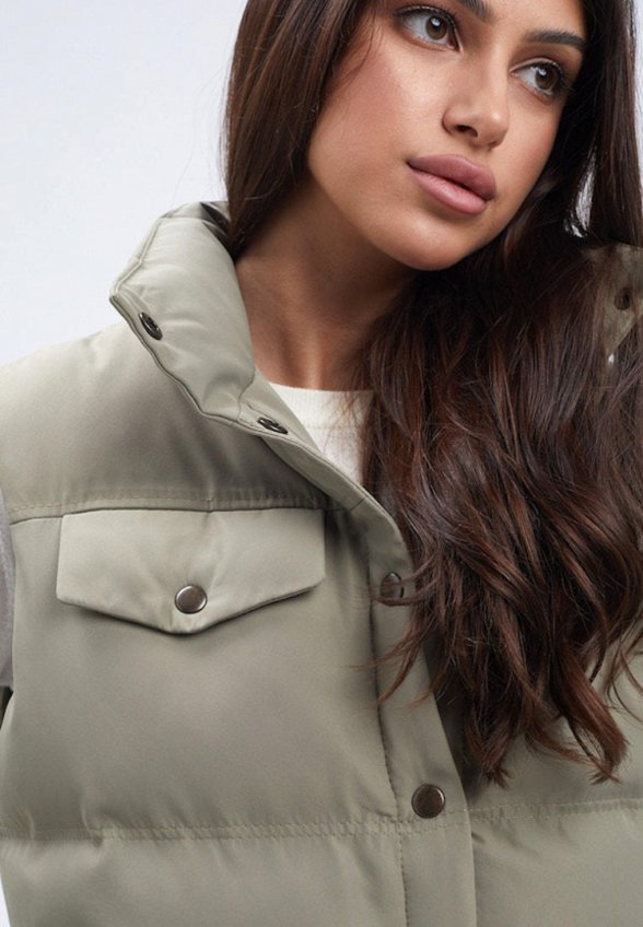 Жилет утепленный Manera Odevatca