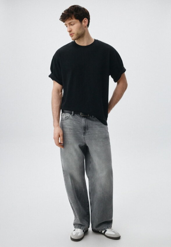 Джинсы BAGGY FIT со средней посадкой
