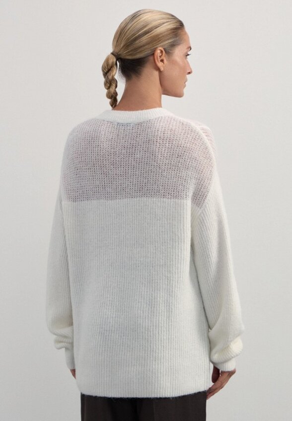 Джемпер Zarina