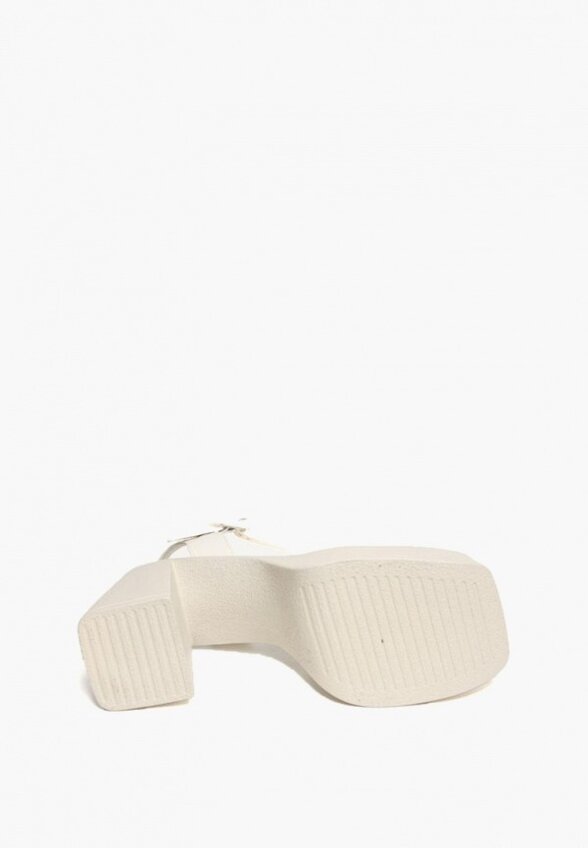 Босоножки Airbox