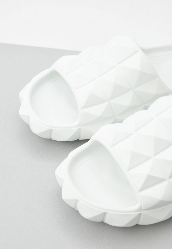 Сланцы Valentino Garavani