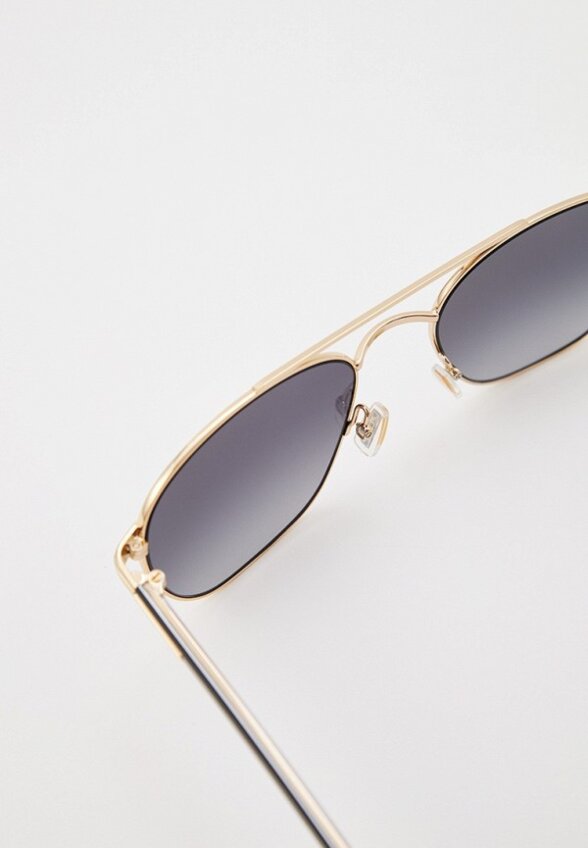 Очки солнцезащитные Boss