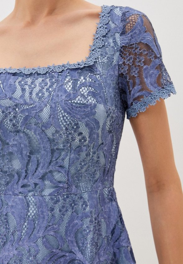 Платье MadaM T