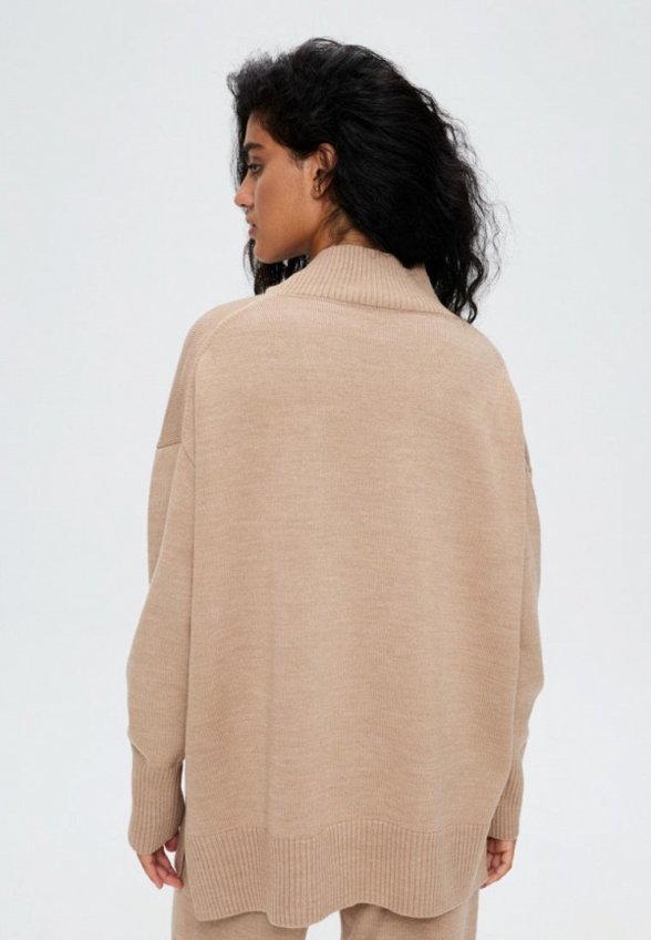 Свитер SashaOstrov