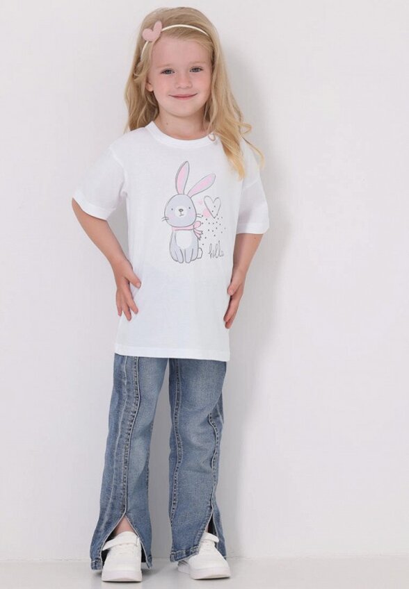 Футболка Апрель