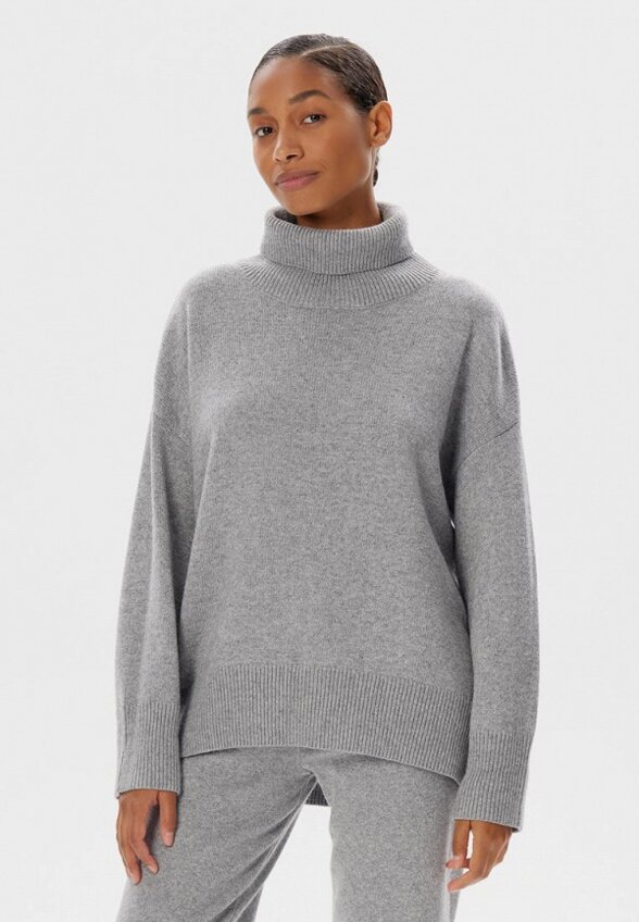 Свитер Evdokia